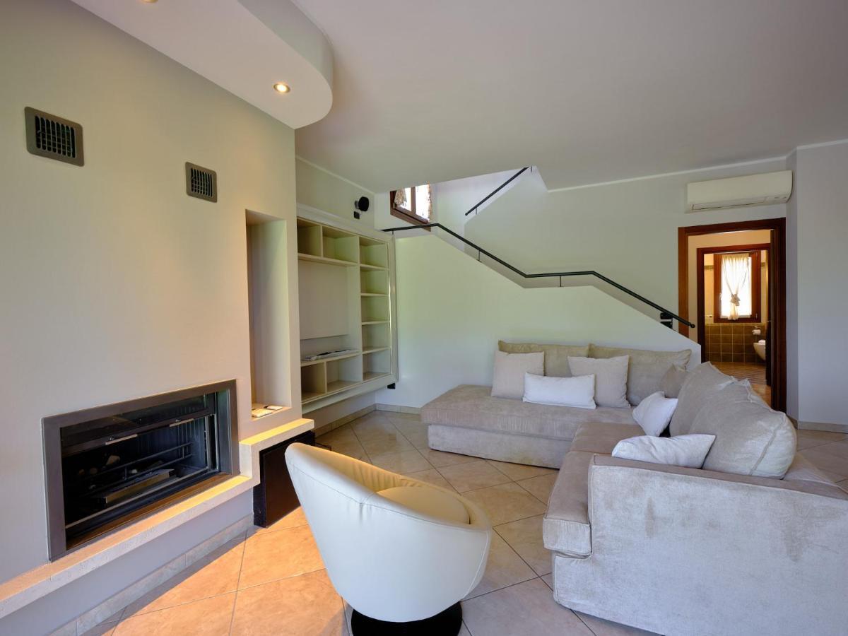 Villasgarda - Villa Leone Salionze Exterior photo