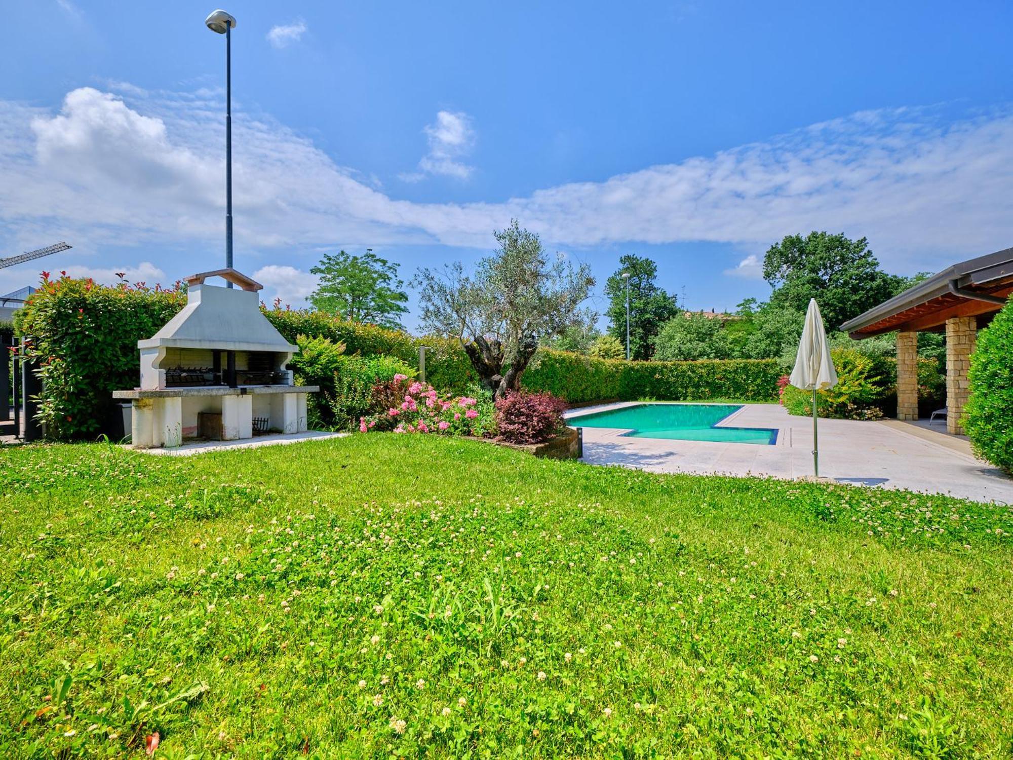 Villasgarda - Villa Leone Salionze Exterior photo